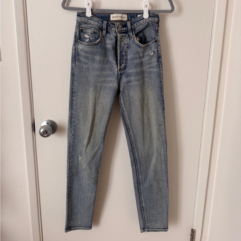 Aritzia Denim Forum Yoko High Rise Straight Jeans